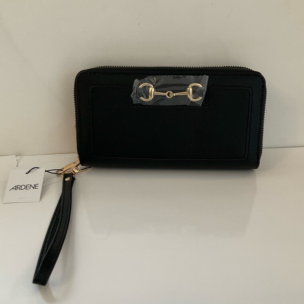 Brand New Ardene Wallet Black and Gold